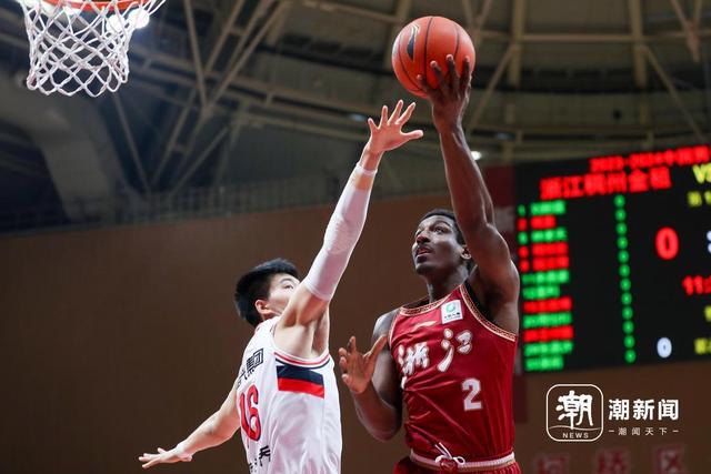 浙江稠州金租CBA战胜广州龙狮，吴前外线命中(浙江稠州金租队赛程)